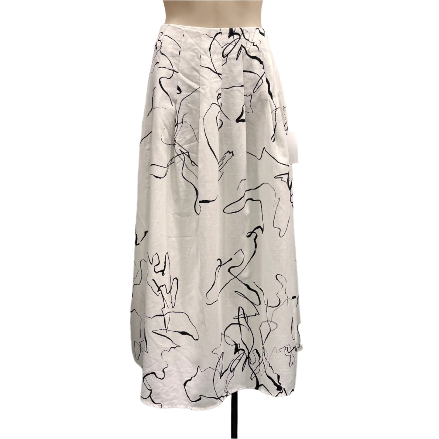 NEW Skirt - Size 8