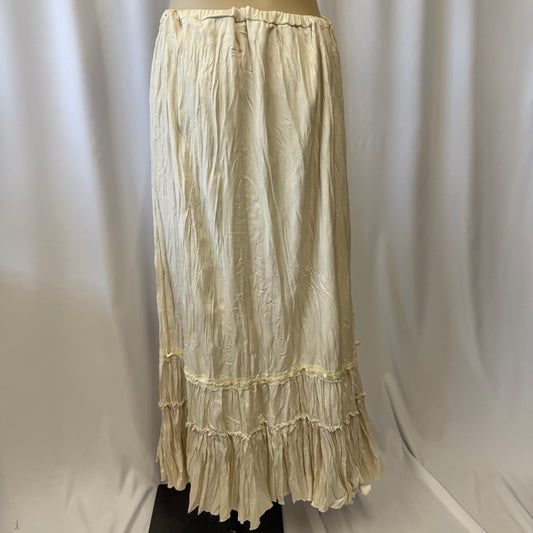 Crinkle Skirt - Size 14
