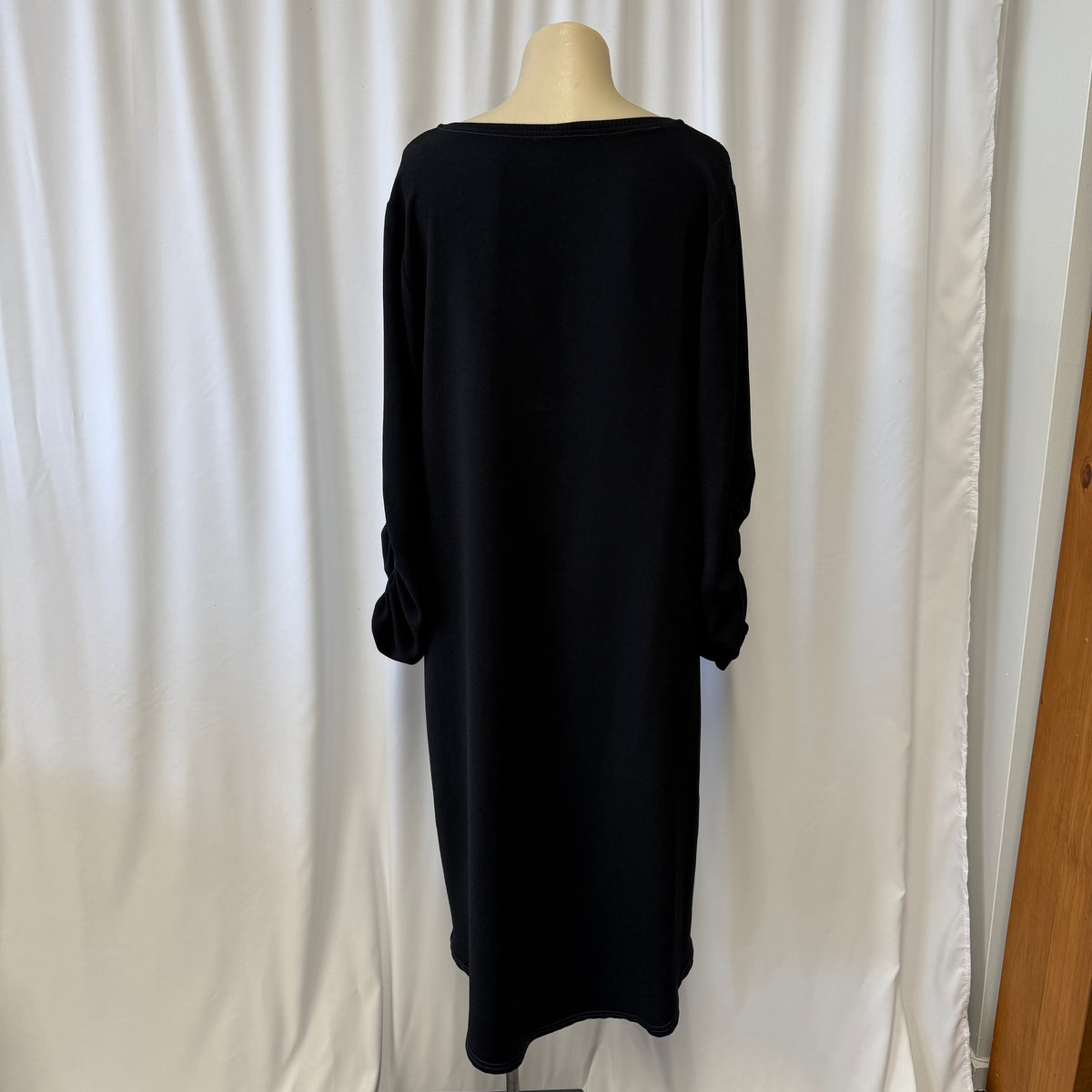 Lounge Dress - Size 12