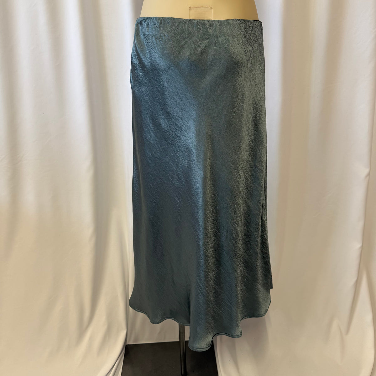 Shiny NZ Made Skirt - Size 12