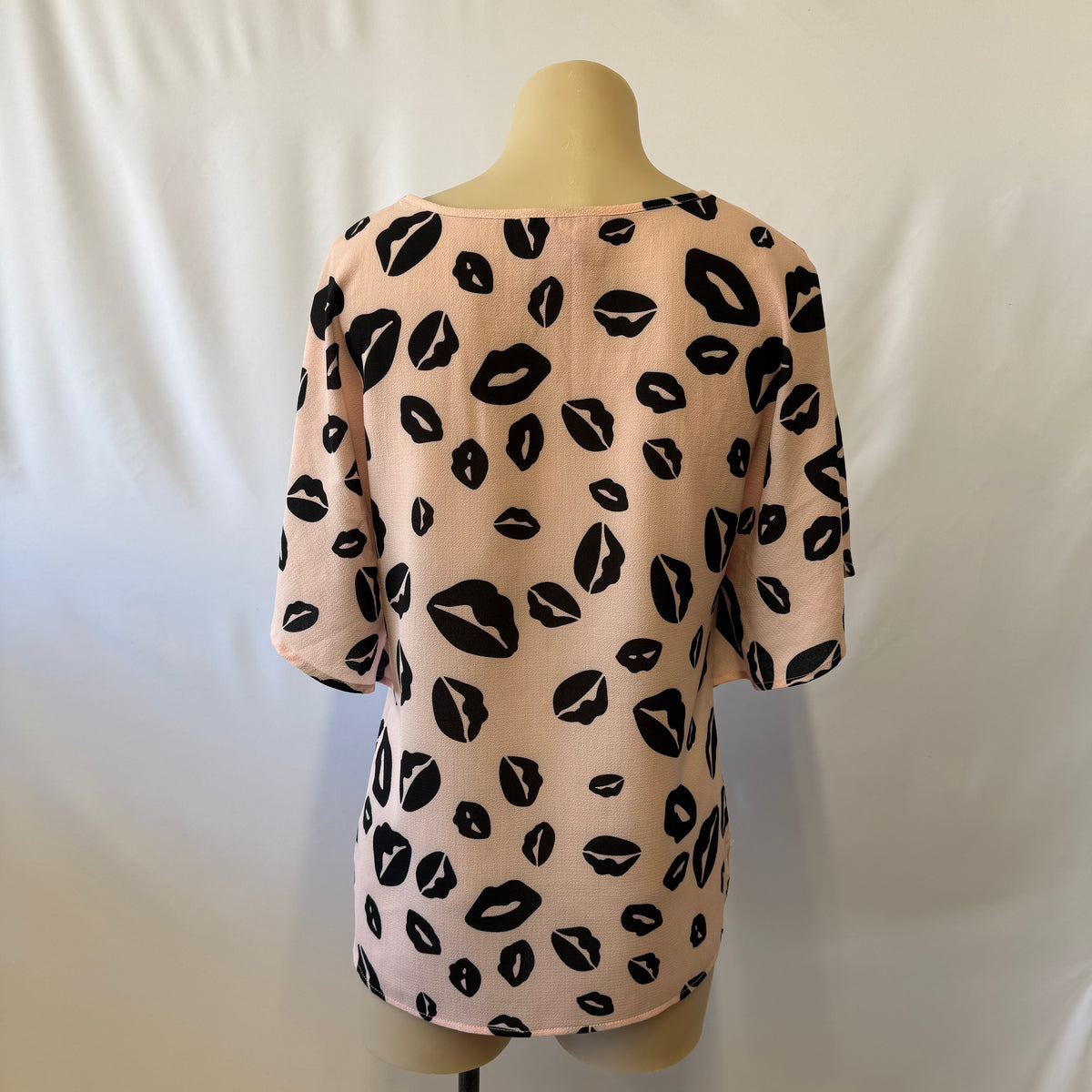 Lips Top - Size 8