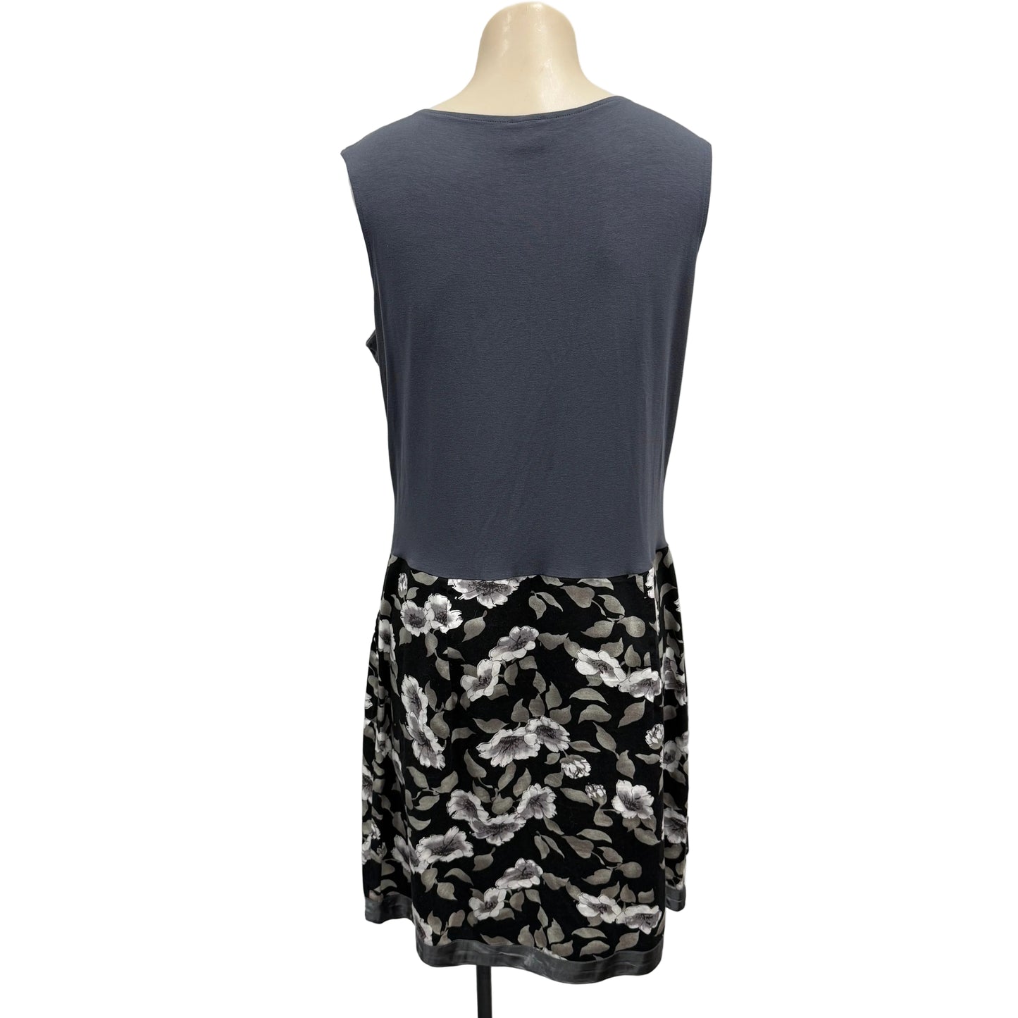 Scintilla Dress - Size M