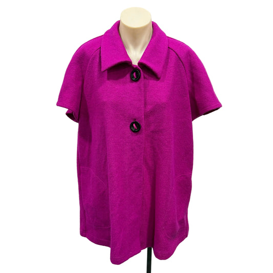 Short Sleeve Coat - Size 14