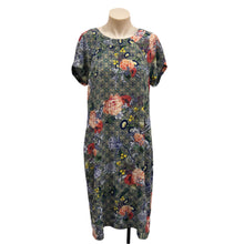 Load image into Gallery viewer, Floral Dress - Size 8
