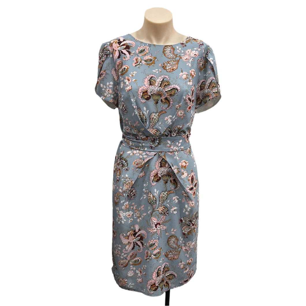 Nice Dress - Size S