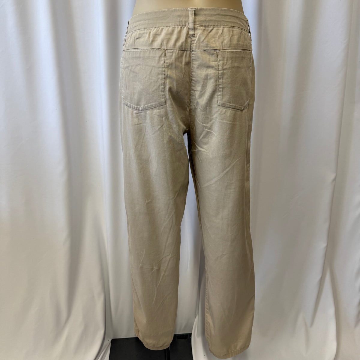 Beige Pants - Size 10￼