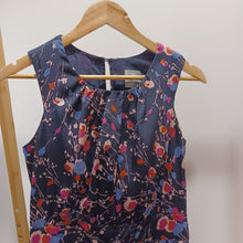 Load image into Gallery viewer, Hi There Dress - Size 10
