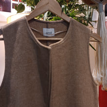 Load image into Gallery viewer, Seed Coat - Size XS/S
