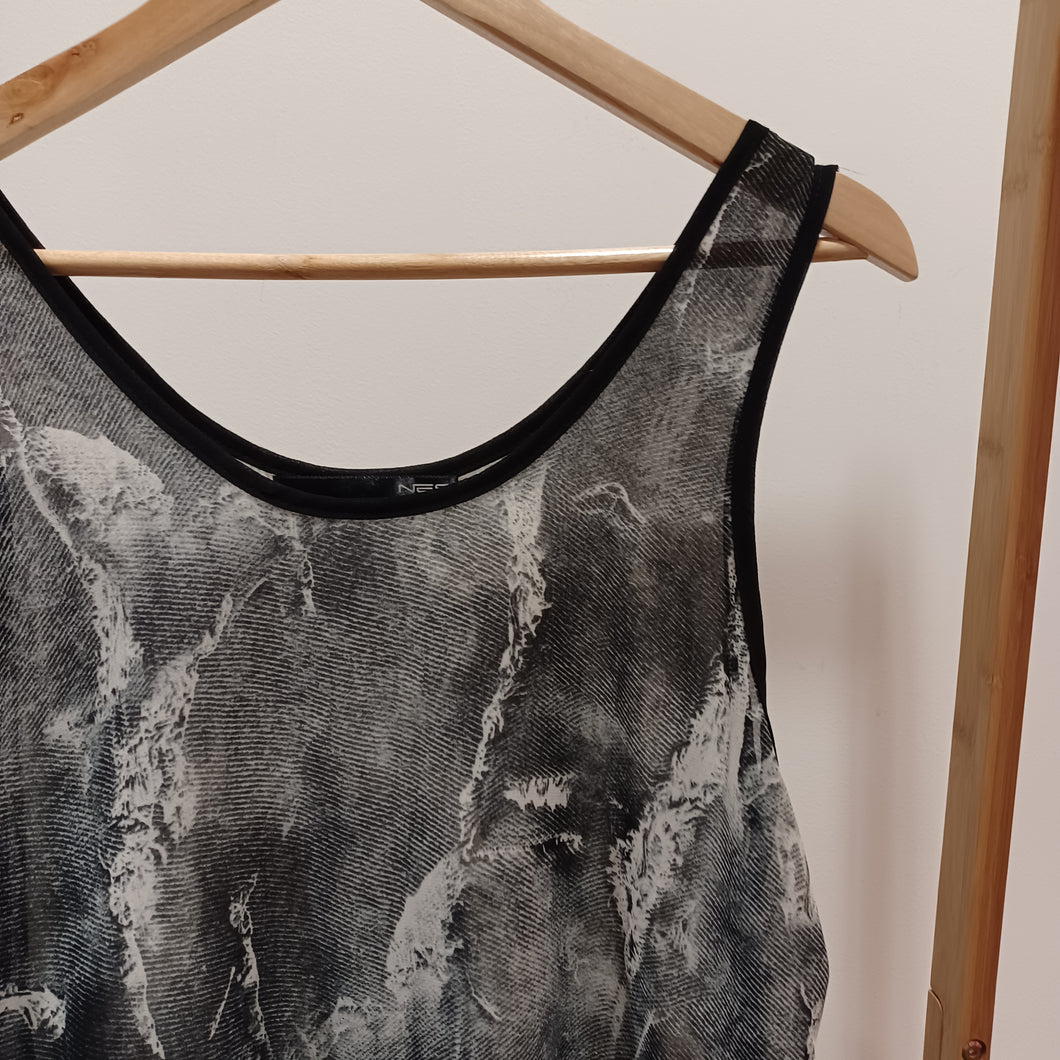 Sheer NES Tank - Size M