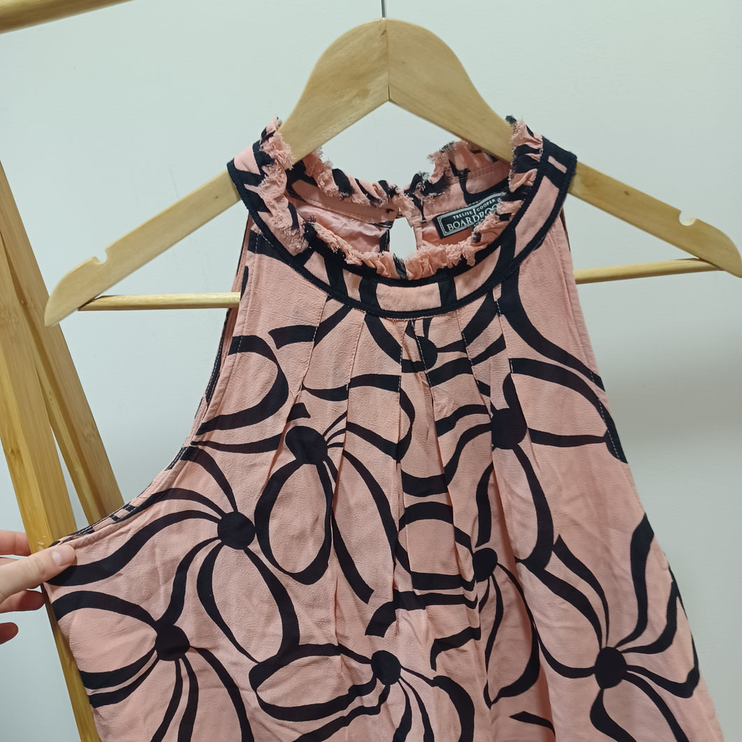 Classy Tank - Size 14
