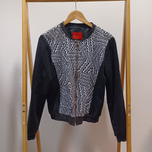 Load image into Gallery viewer, Andrea Moore Jacket - Size M
