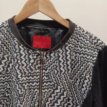Load image into Gallery viewer, Andrea Moore Jacket - Size M
