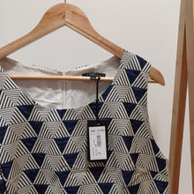 Load image into Gallery viewer, NEW Zafina Dress - Size 16

