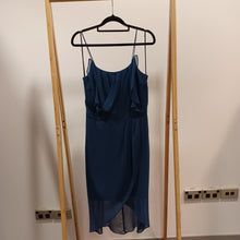 Load image into Gallery viewer, Cooper St Dress - Size 10
