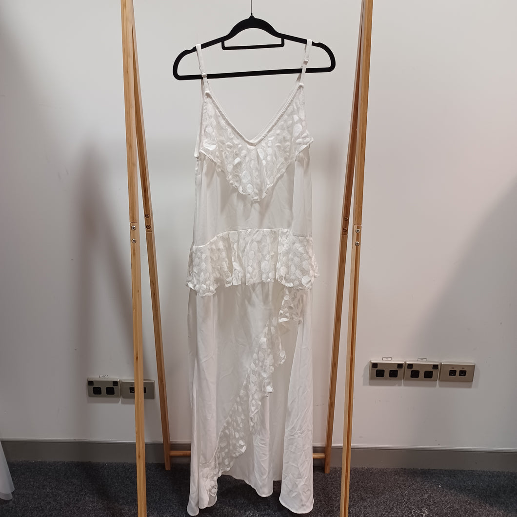 Lace Dress - Size S