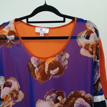 Load image into Gallery viewer, Charlo Top - Size M
