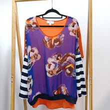 Load image into Gallery viewer, Charlo Top - Size M
