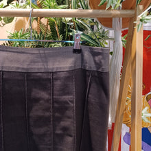 Load image into Gallery viewer, Scintilla Skirt - Size 12
