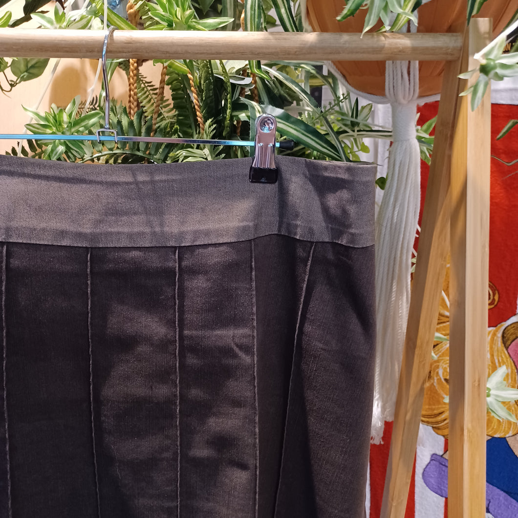 Scintilla Skirt - Size 12