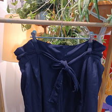Load image into Gallery viewer, Gregory Pants - Size 14
