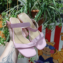 Load image into Gallery viewer, Summer Sandals- Size 39
