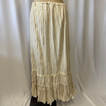 Crinkle Skirt - Size 14