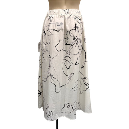 NEW Skirt - Size 8
