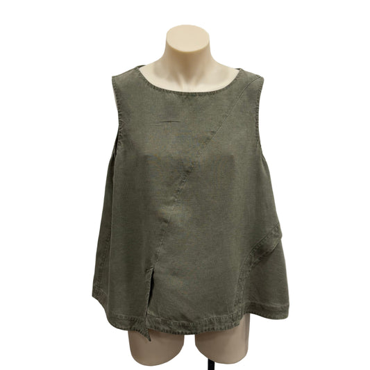 Flowy Tank - Size 16