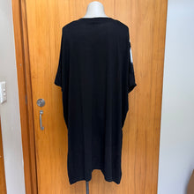Load image into Gallery viewer, Obi Longsleeve - Size 14
