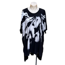 Load image into Gallery viewer, Obi Longsleeve - Size 14
