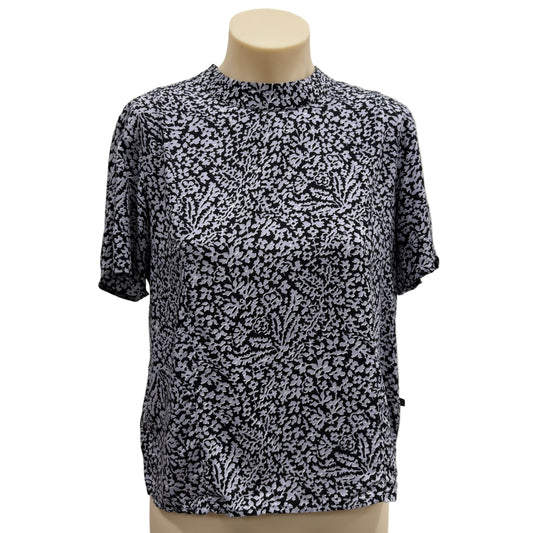 Cute Tee - Size XS