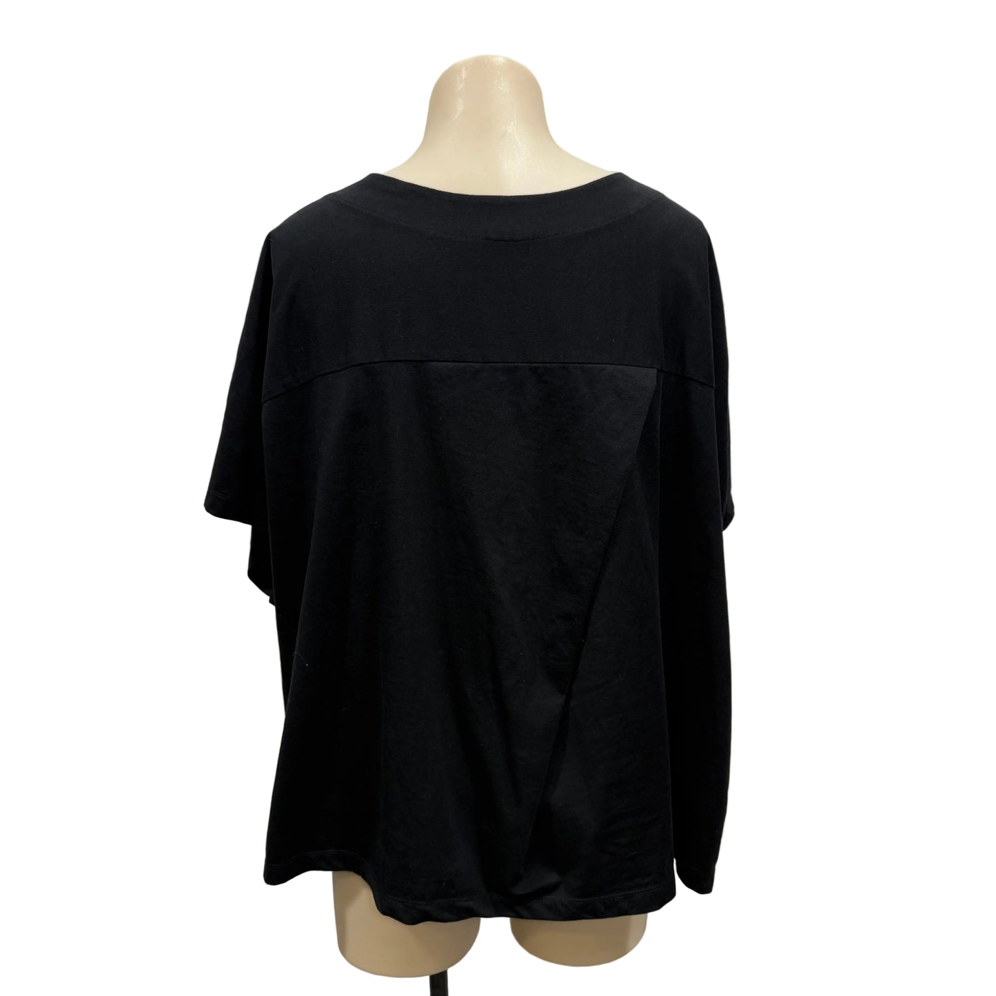 Kowtow Tee - Size M