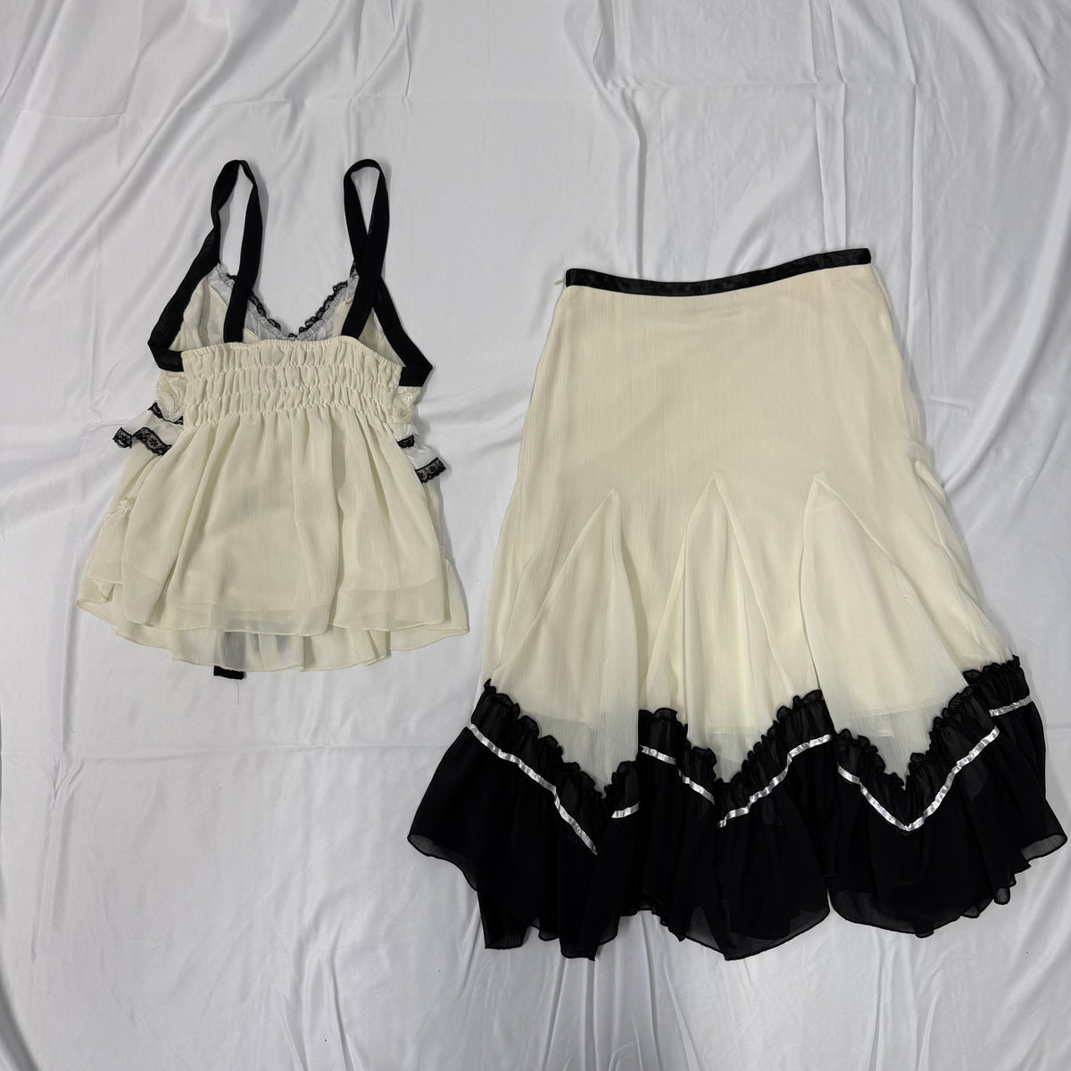Black & Cream Set - Size 8