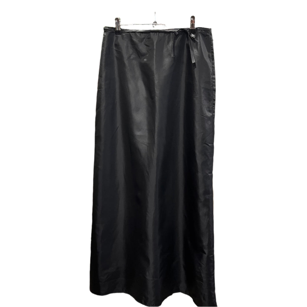 Nylon Skirt - Size 10