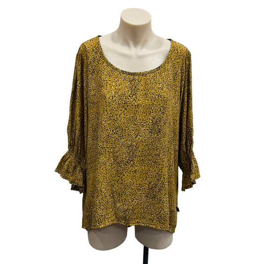 Anyone’s Daughter Top - Size 10