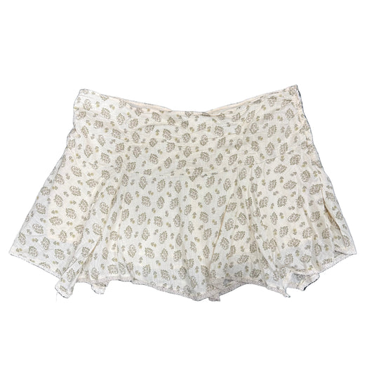 Cute Low Waist Skirt - Size 20