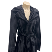 Load image into Gallery viewer, Bebe Coat - Size M
