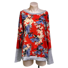 Load image into Gallery viewer, Charlo Top - Size M
