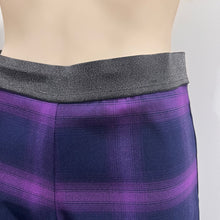 Load image into Gallery viewer, Ponte Pants - Size S
