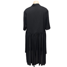 Load image into Gallery viewer, Curate Jacket - Size S
