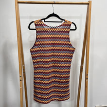 Load image into Gallery viewer, 2000s Dress - Size 12
