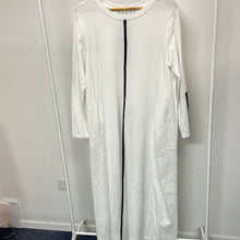Load image into Gallery viewer, Dress by Taylor - Size M
